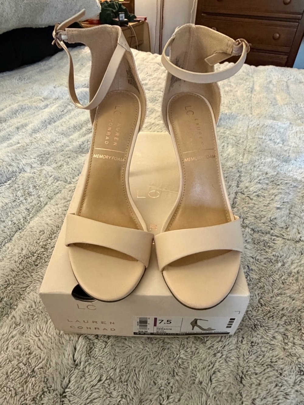 LC Lauren Conrad Blush Ankle-Strap Open-Toe Heels - Picture 2 of 10